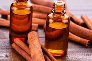 cinnamon-oil-pack-type-bottle-500x500